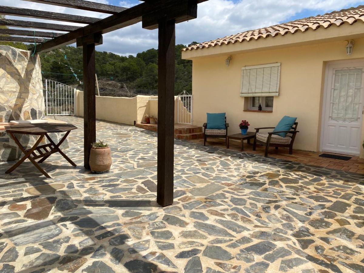 Finca Las Estrellas Relleu ภายนอก รูปภาพ